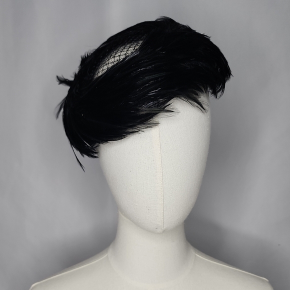 Vintage Black Feathered Hat - Picture 1 of 9